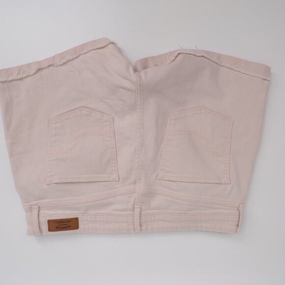 Levi's Signature Women's Soft Pink High Rise Denim Shorts - size W33 - Picture 4 of 9